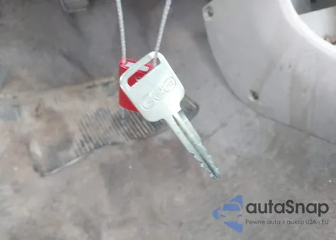 1992 Geo Metro Lsi from USA, damaged, VIN 2C1MR2464N6719118